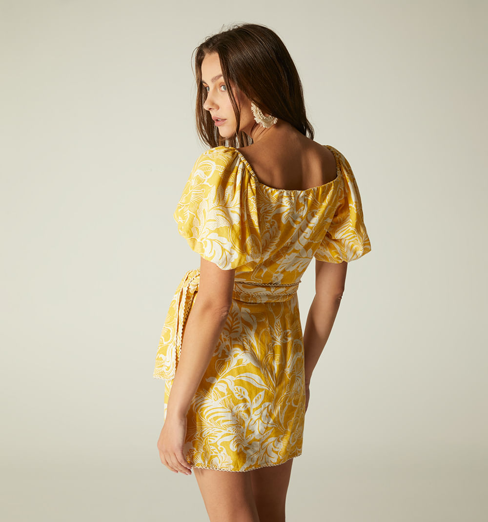 Vestido Tipo Wrap De Hombros Descuerbier